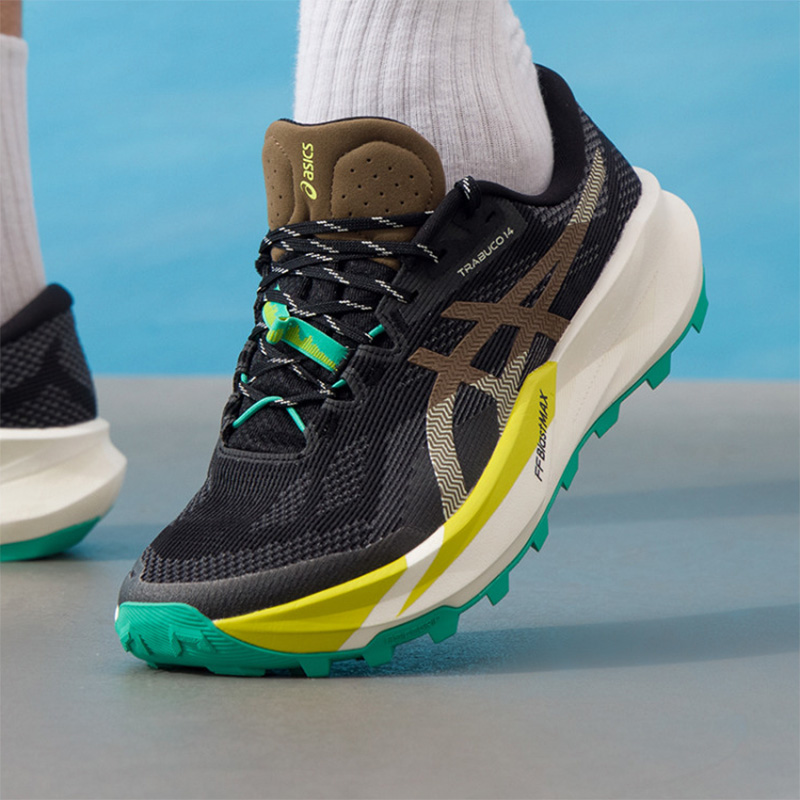 Asics  Men TRABUCO 14 Black Br - огляд і ціна Men'S Shoes Yellow And Black